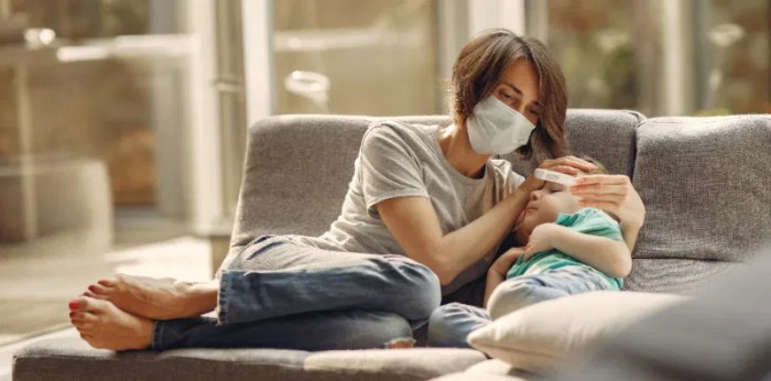 Tips MPASI 12 Bulan di Mana Anak Makan Menu Keluarga