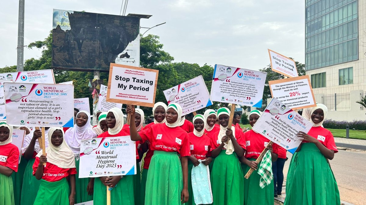 Tema air untuk anak tk