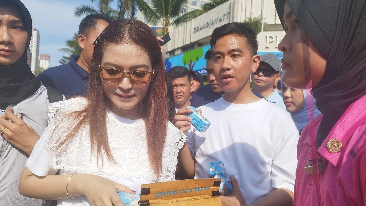 Entenda como funciona a Susu Susu no Mi do Karasu em One Piece ...