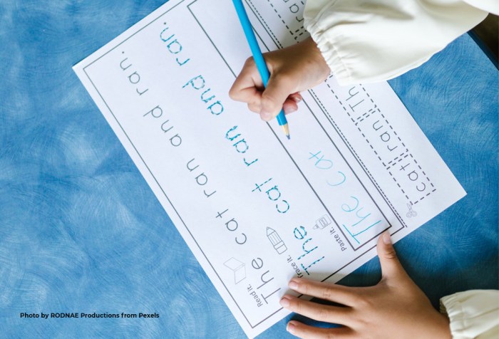 Latihan Menulis Anak TK | PDF