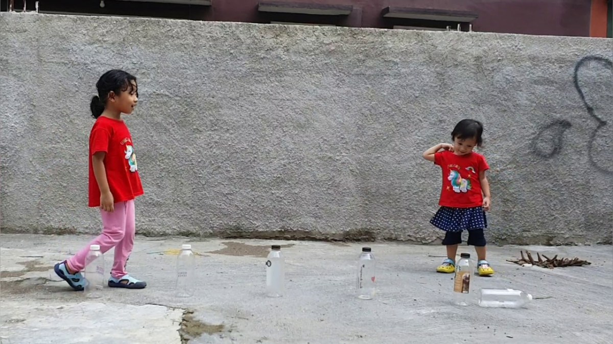 kegiatan motorik kasar anak untuk anak TK - YouTube