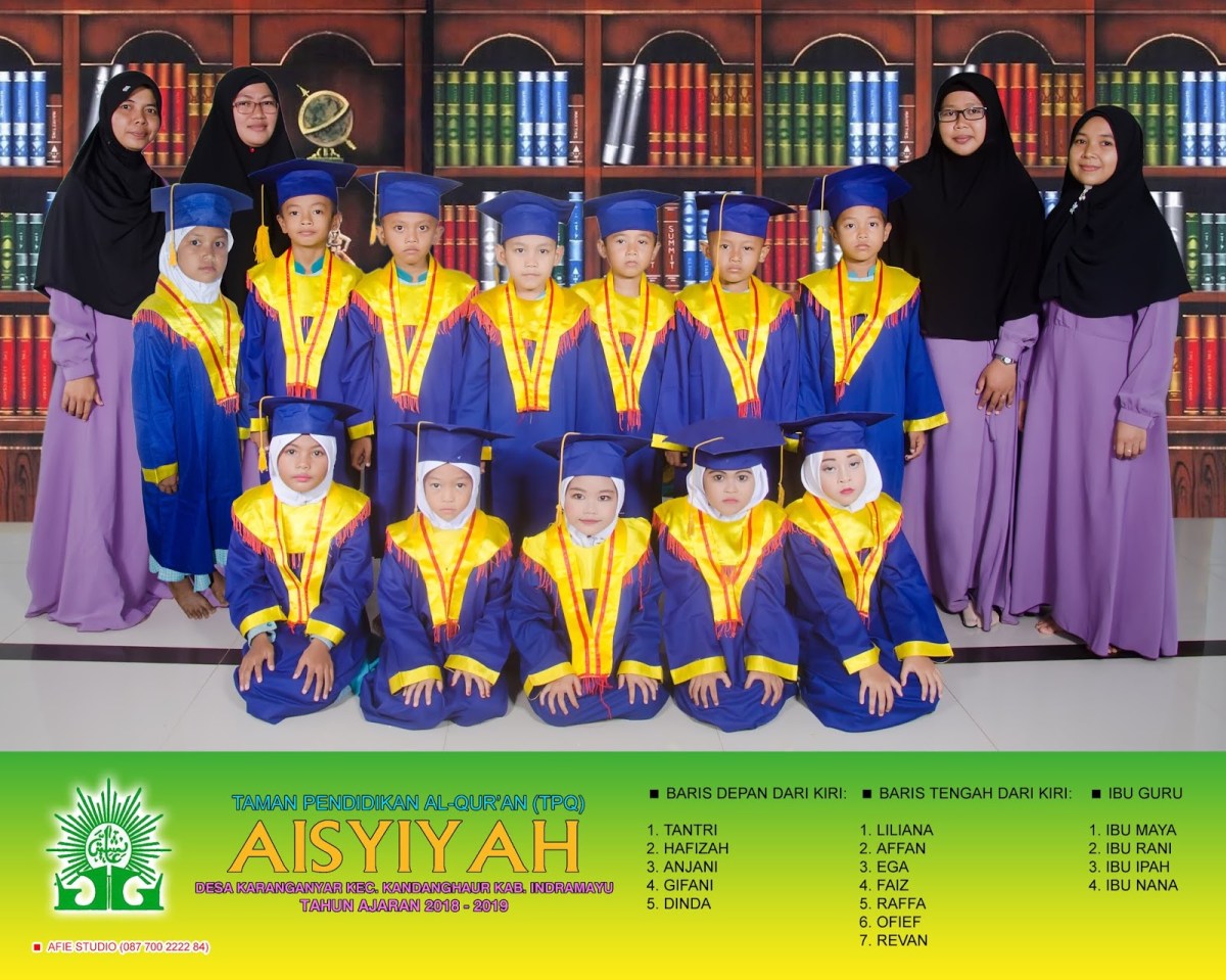Wisuda tk anak perempuan
