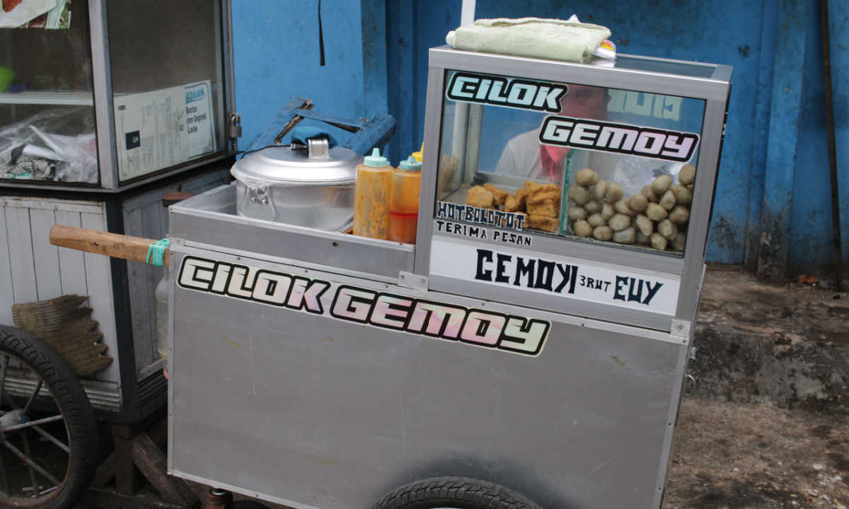 10 Jajanan Anak Sekolah yang Laris dengan Rasa yang Khas Tahun 2023